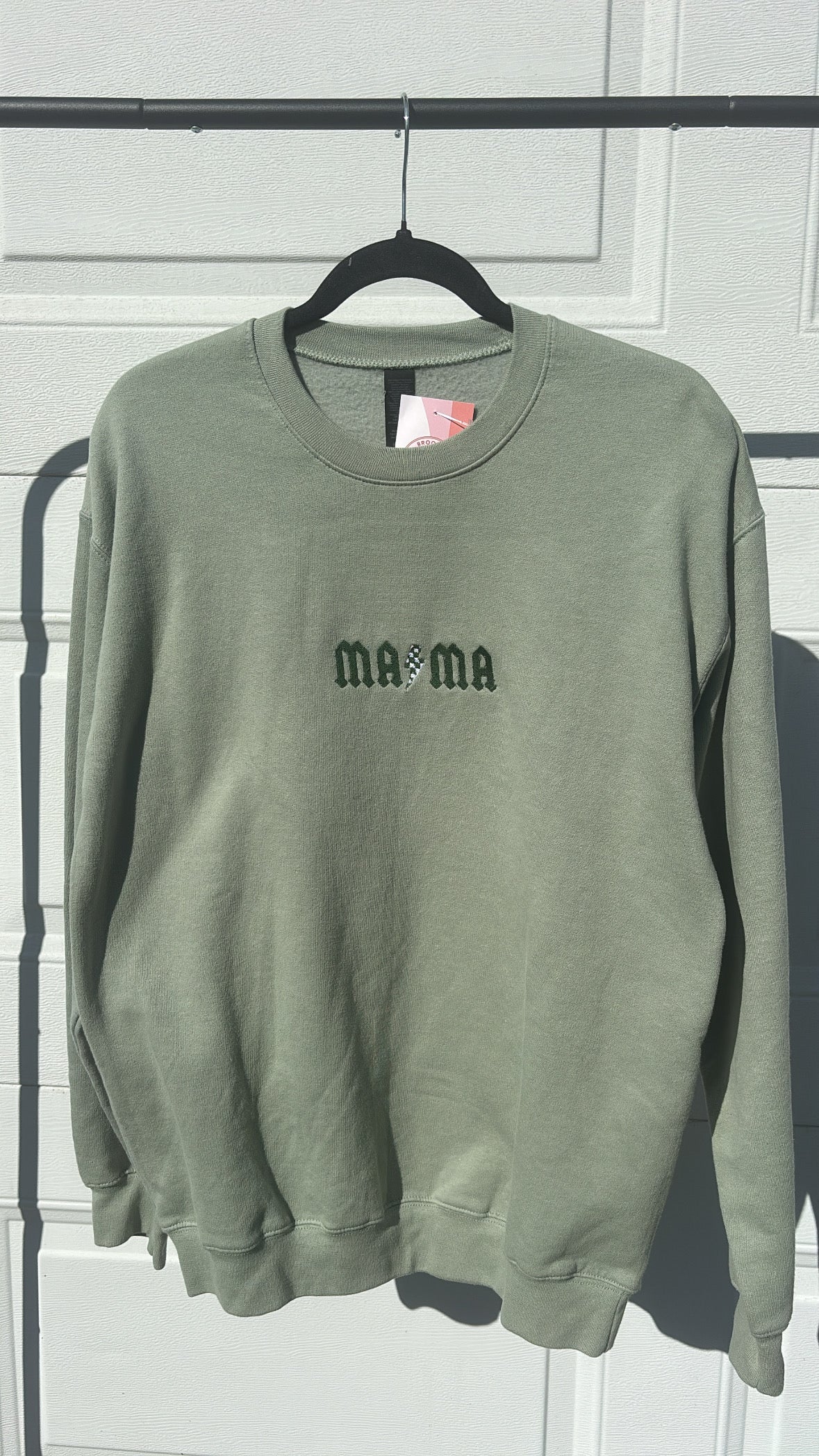 Mama Embroidered Gothic Crewneck Sweatshirt